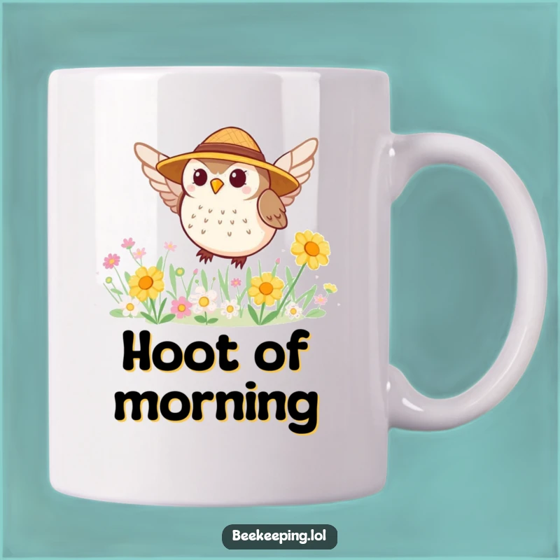 Funny Owl Gardener Mug: Whimsical Straw Hat Owl Gift for Cheerful Sips